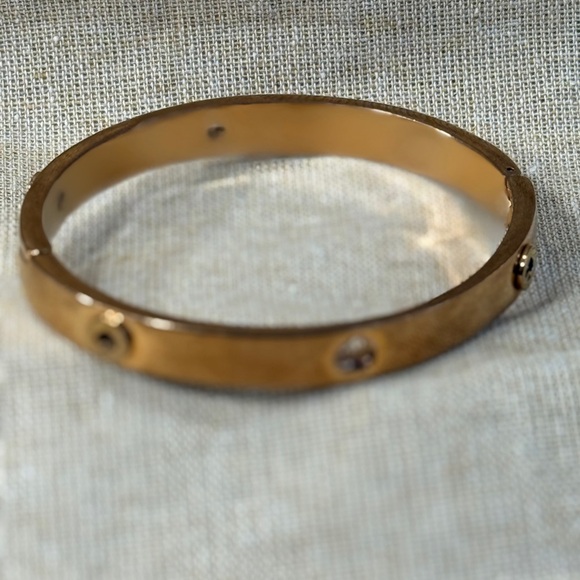 Kate Spade New York Spot The Spade Studded Hinged Bangle - Picture 5 of 5